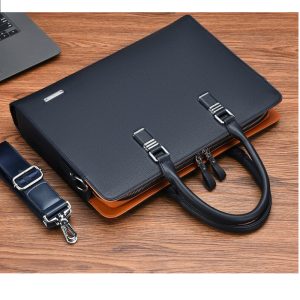 sac à bandoulière en cuir synthétique