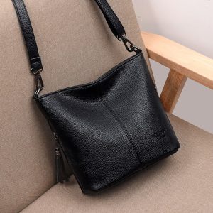 élégant sac à main cuir synthétique