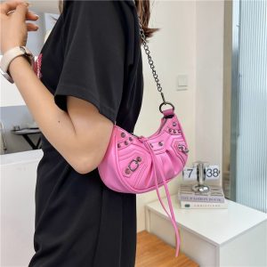 sac à clous moderne