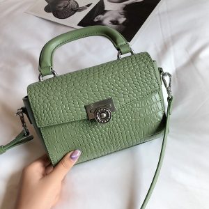 bandoulière cuir motif crocodile