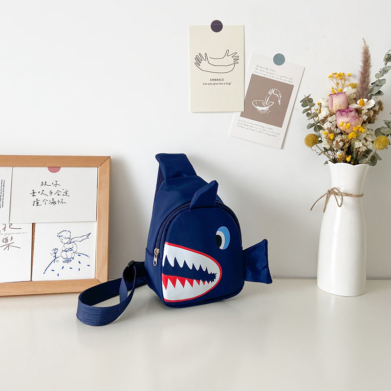 petit sac requin bleu
