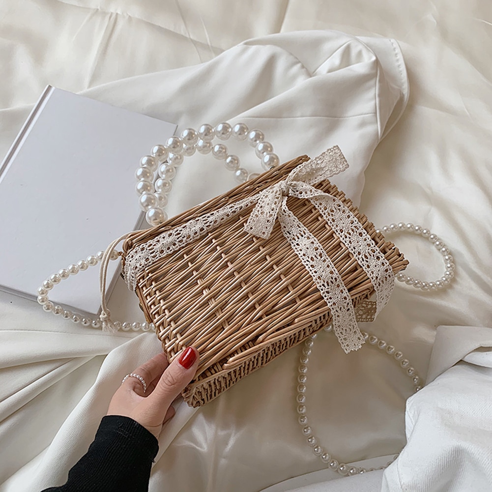 sac chic en osier et perles