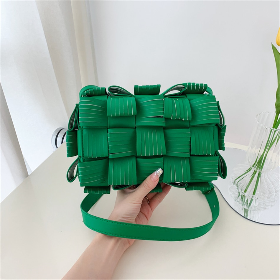 sac bandoulière cuir synthétique vert