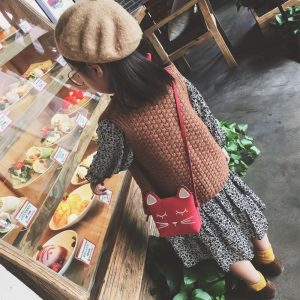 sac à bandoulière avec chat