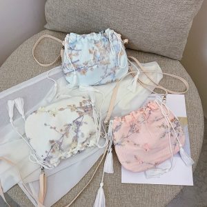 accessoire floral pour femme