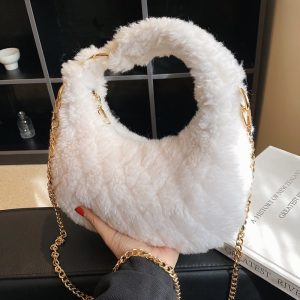 petit sac à main en peluche