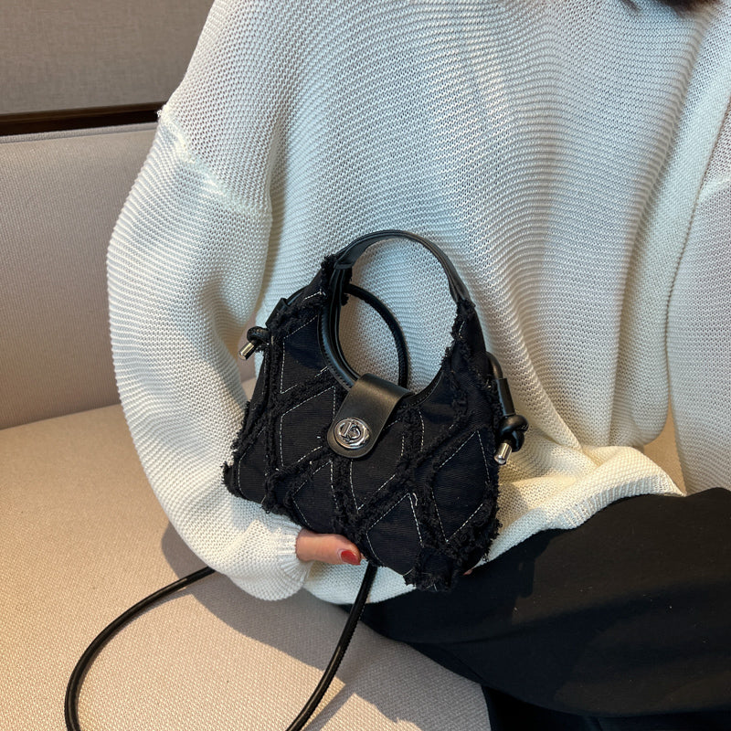 mode féminine en tissu