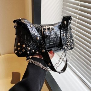 sac bandoulière clouté