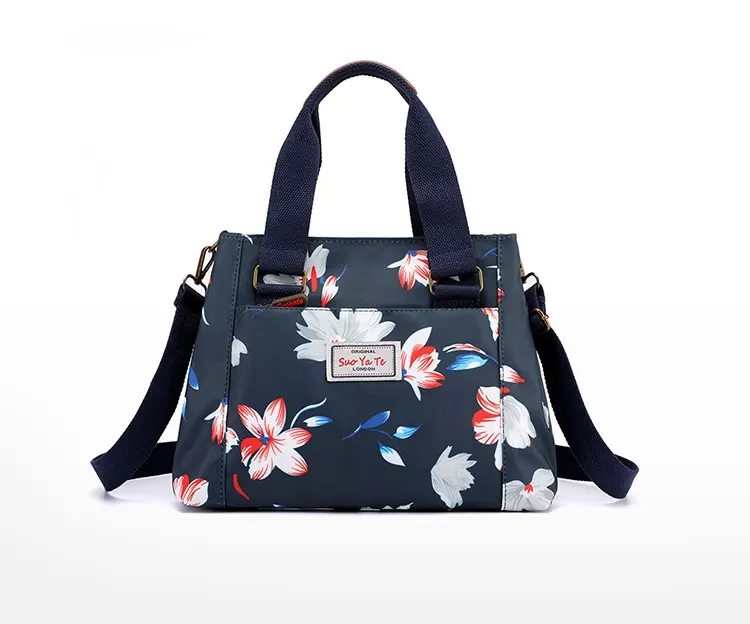 design vintage à fleurs