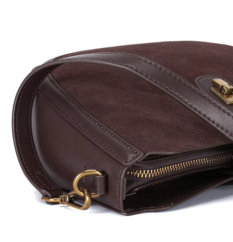 accessoire cuir chic